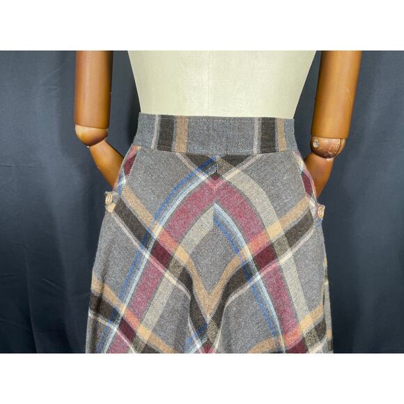 Vintage Plaid Midi Skirt, From the 70's, Fanny Fitz, High Waist, A-Line - Picture 6 of 7